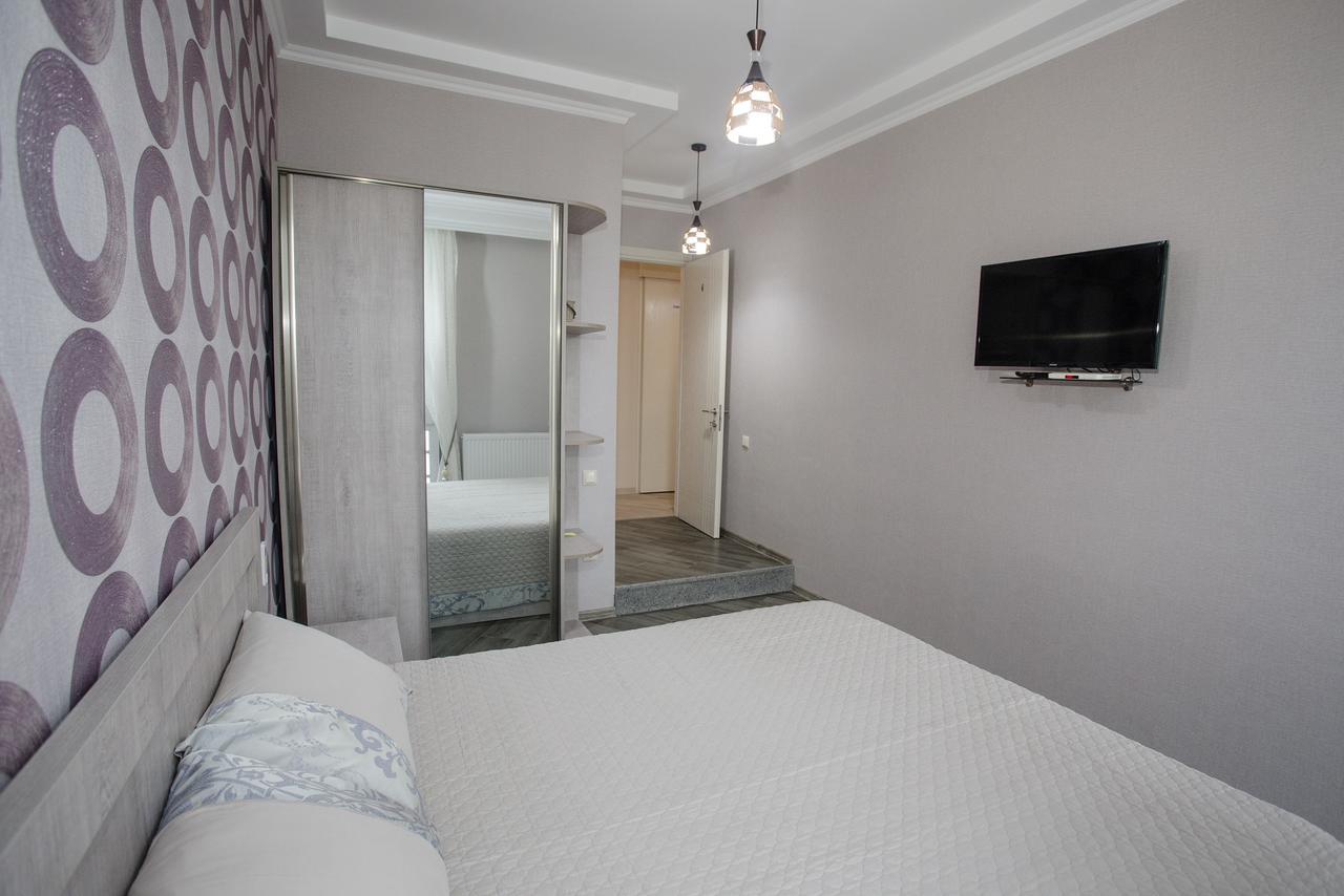 5 Rooms Batumi Exterior foto