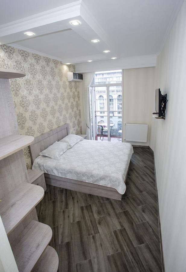 5 Rooms Batumi Exterior foto